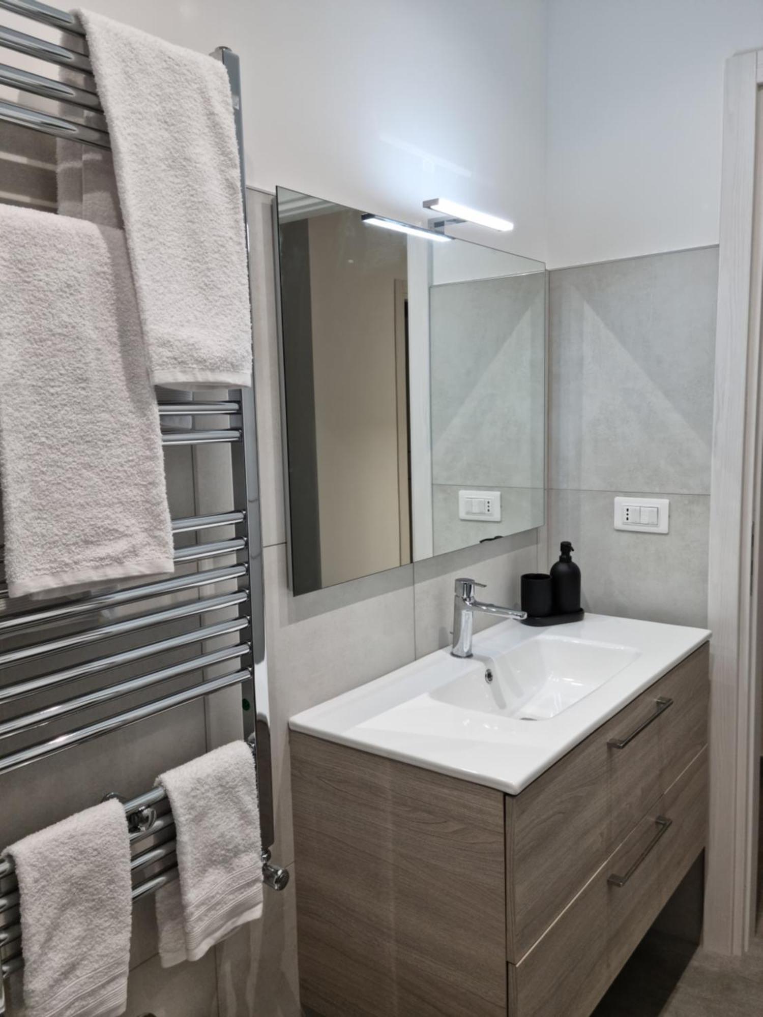 Kd Apartment, Accogliente, Moderno E Spazioso. Castel Di Sangro Extérieur photo